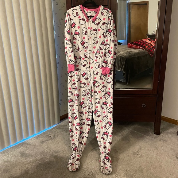 Hello Kitty Intimates & Sleepwear Hello Kitty Footed Pajamas Poshmark